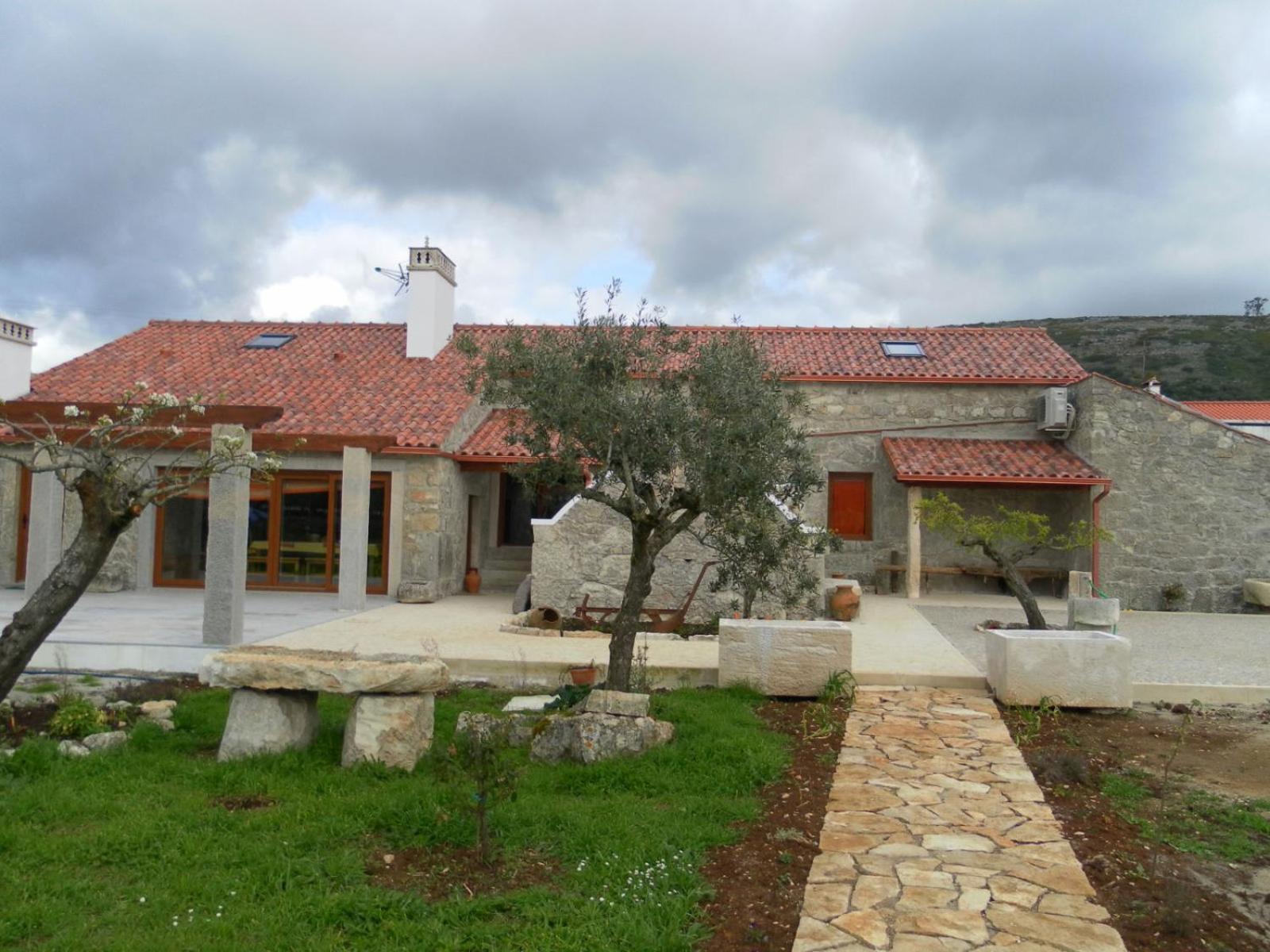 Mendiga Retiro Da Avo Lidia - Turismo Rural المظهر الخارجي الصورة