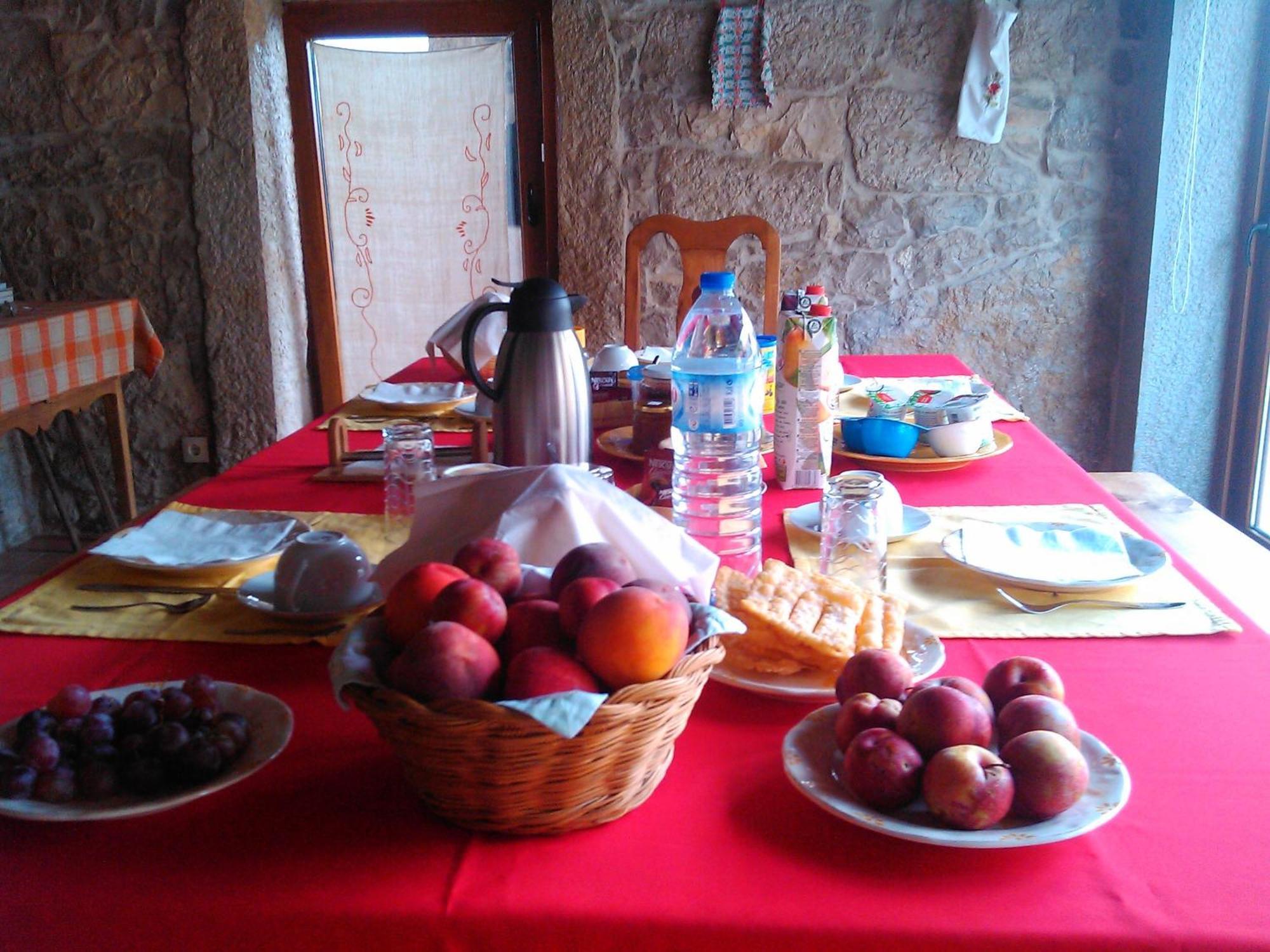 Mendiga Retiro Da Avo Lidia - Turismo Rural المظهر الخارجي الصورة